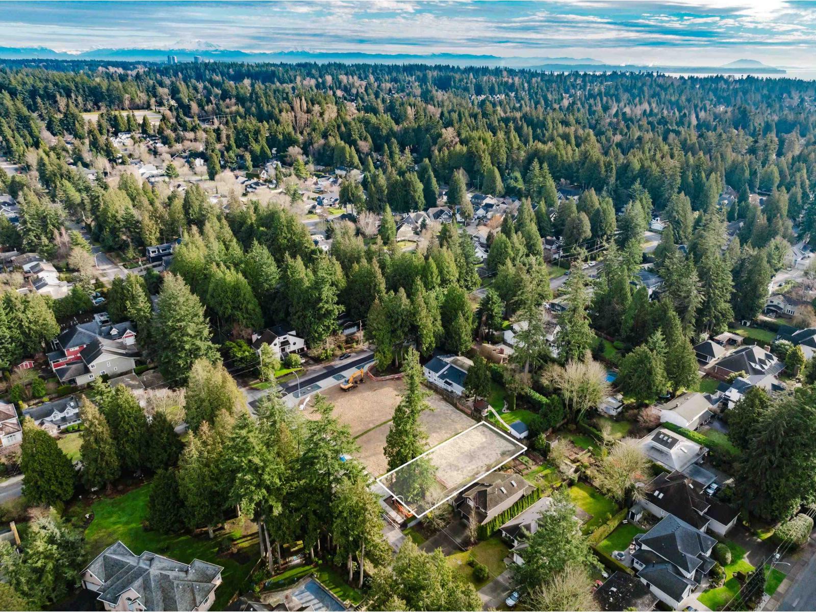 2499 124B STREET, Surrey