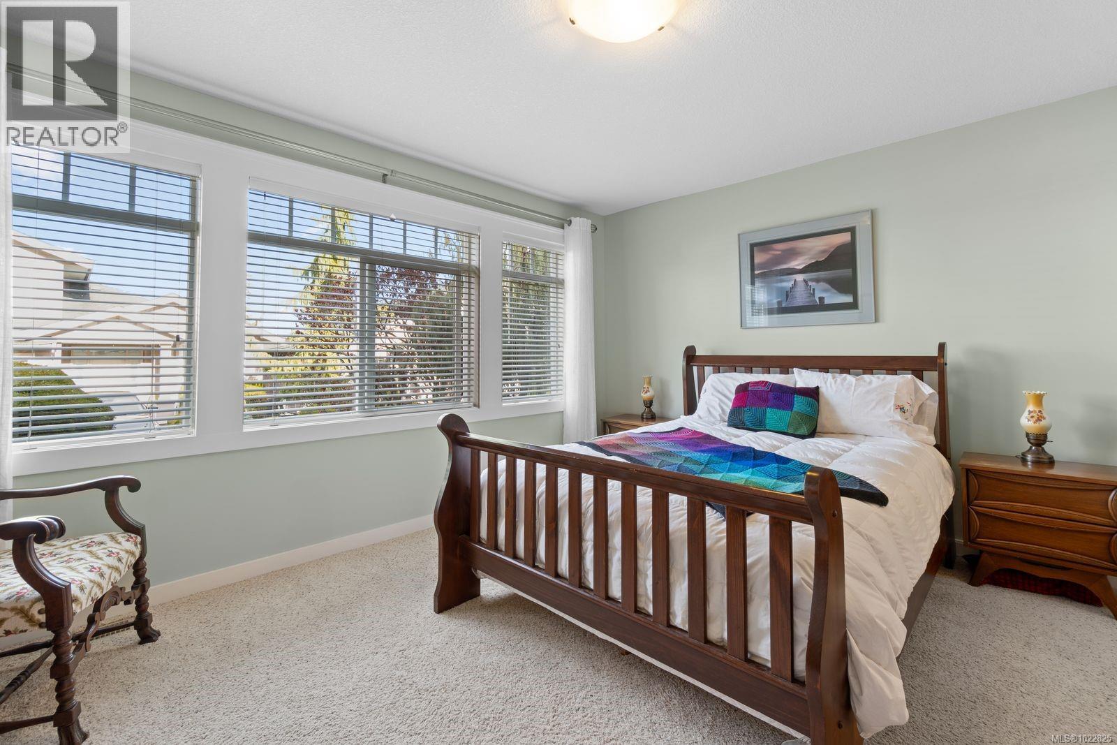 15 500 Russell Rd, Ladysmith