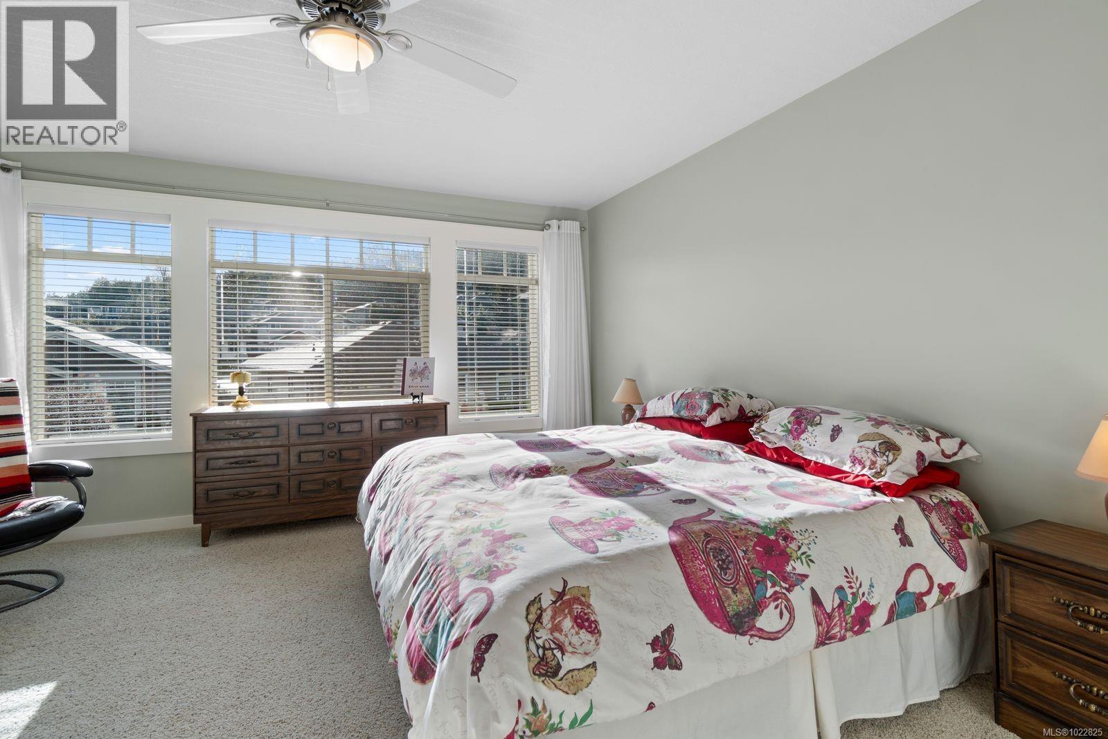 15 500 Russell Rd, Ladysmith