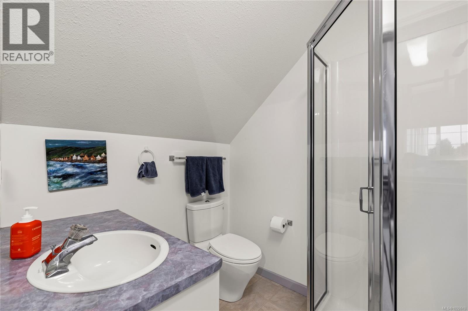 559 Juniper Dr, Qualicum Beach