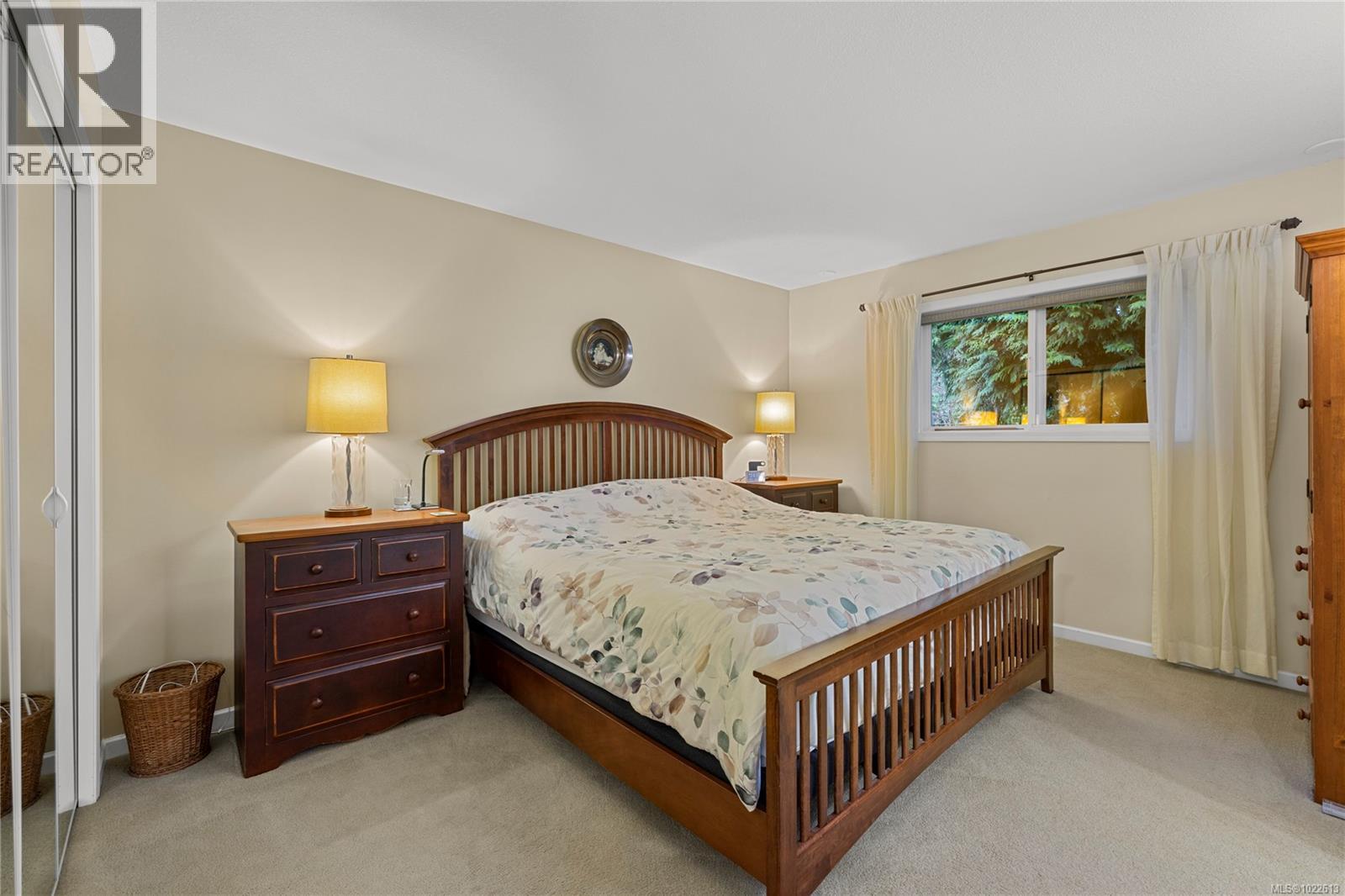 559 Juniper Dr, Qualicum Beach