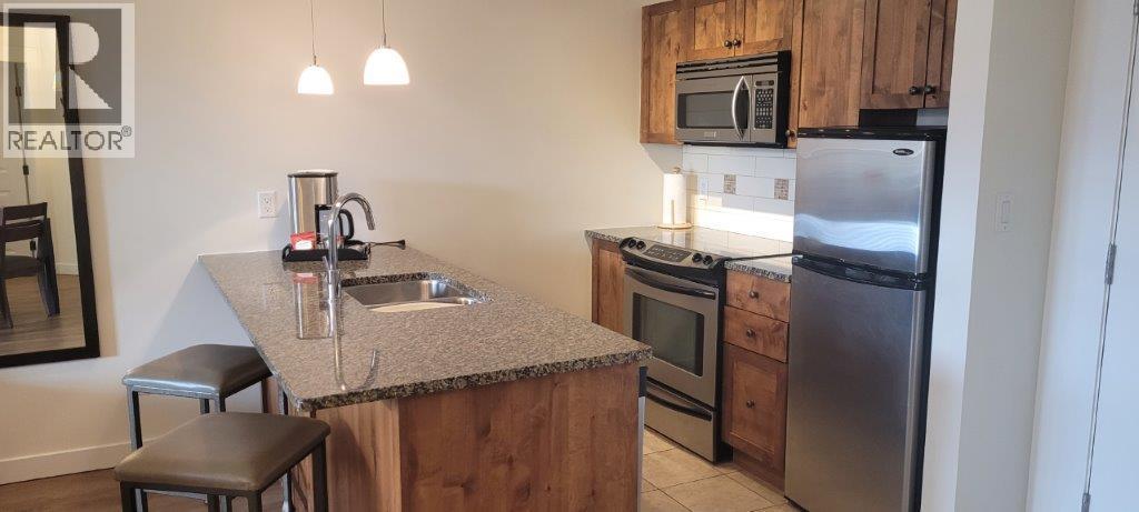 4200 Lakeshore Drive Unit# 205, Osoyoos