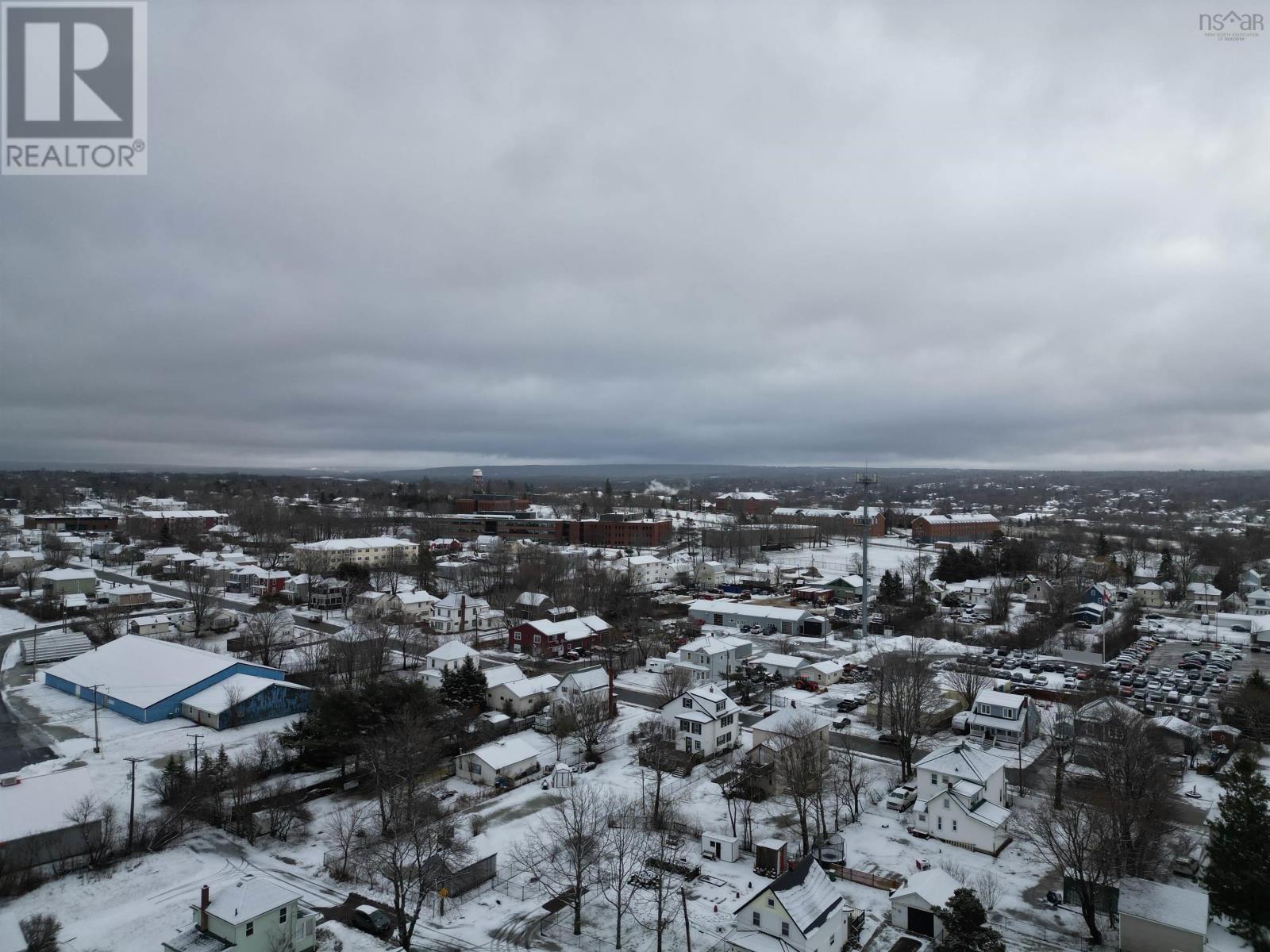 Property 30 of 31 of 33 RYLAND Avenue