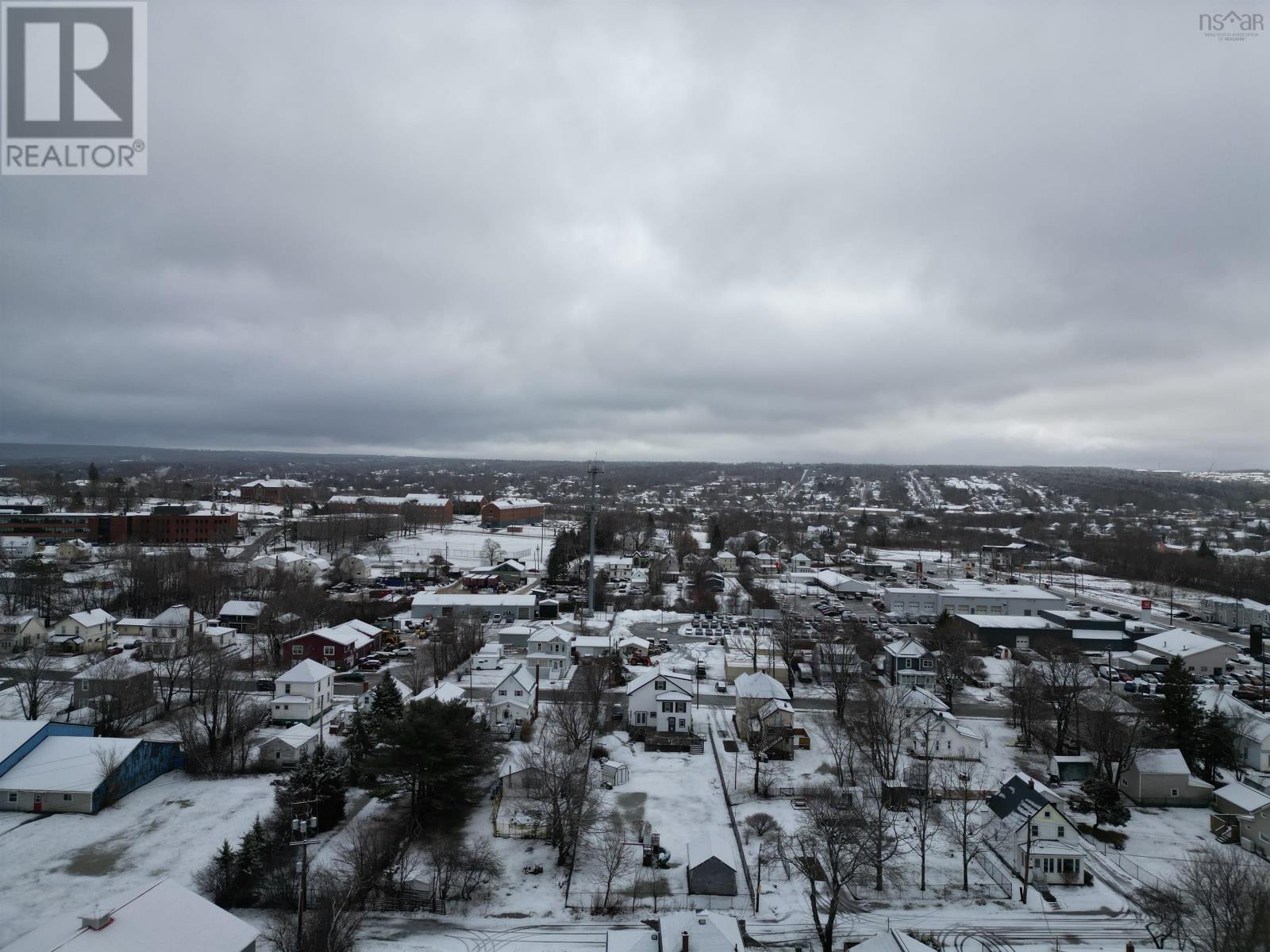 Property 29 of 31 of 33 RYLAND Avenue