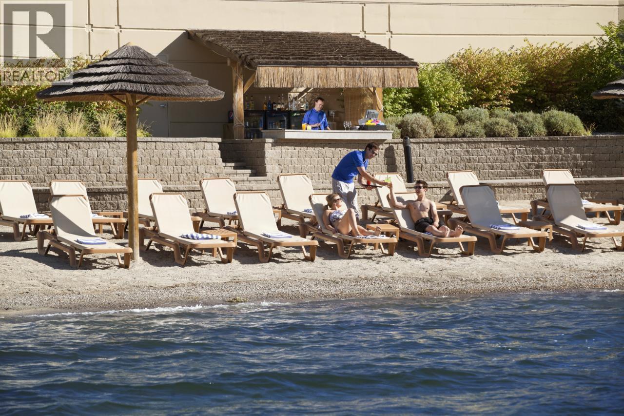 4200 Lakeshore Drive Unit# 204, Osoyoos