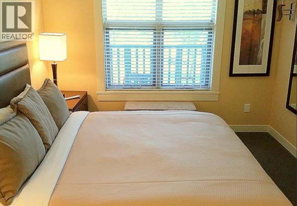 4200 Lakeshore Drive Unit# 204, Osoyoos