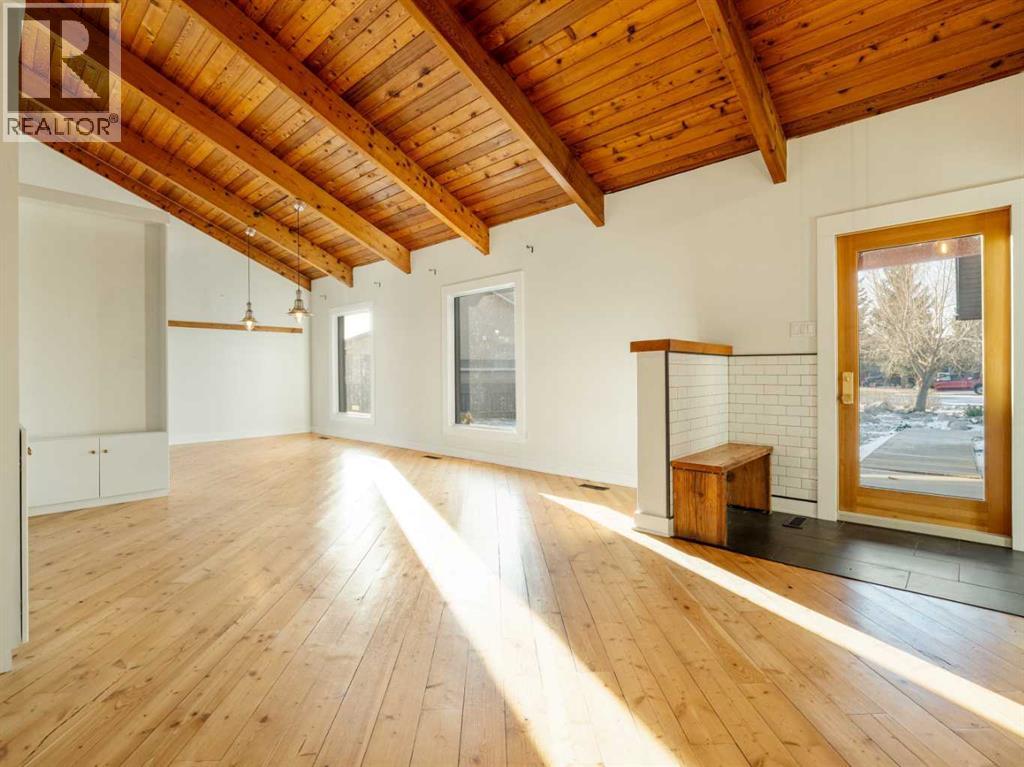 101 3 Street S - Photo 5 of 50, Picture Butte, Alberta