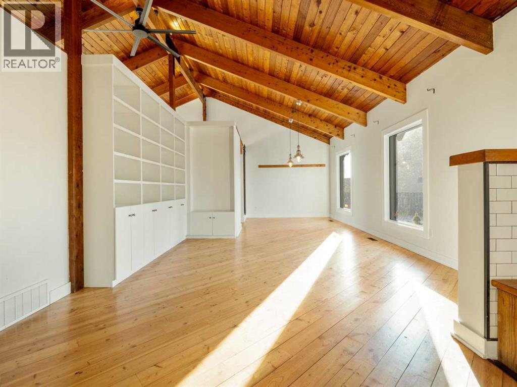 101 3 Street S - Photo 4 of 50, Picture Butte, Alberta