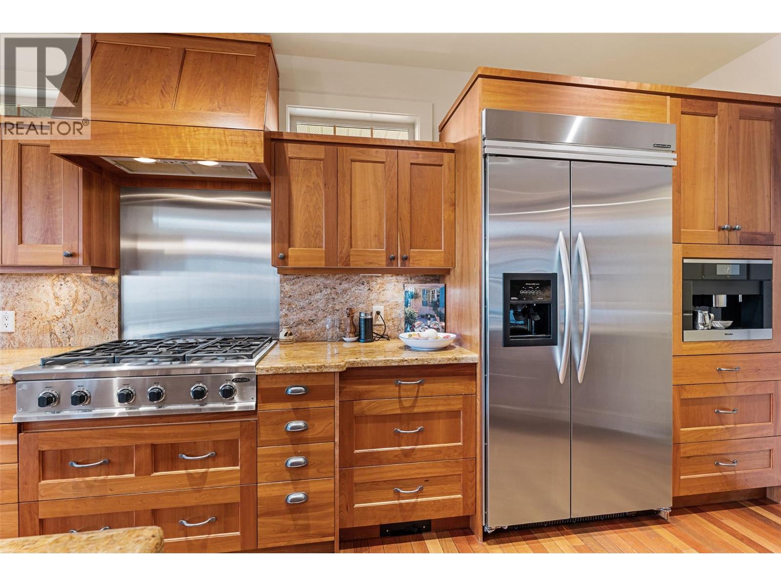  3373 Ridge Boulevard, West Kelowna