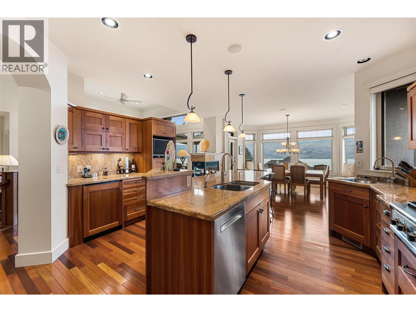  3373 Ridge Boulevard, West Kelowna