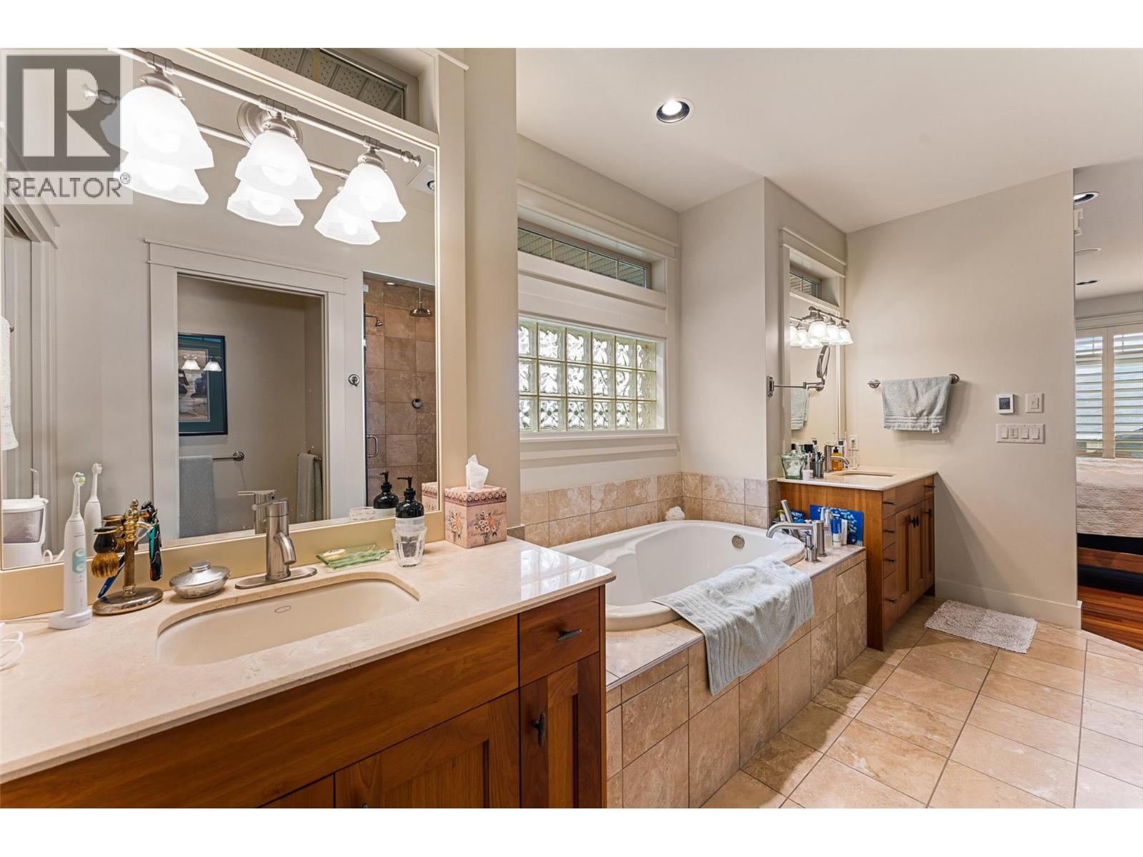  3373 Ridge Boulevard, West Kelowna