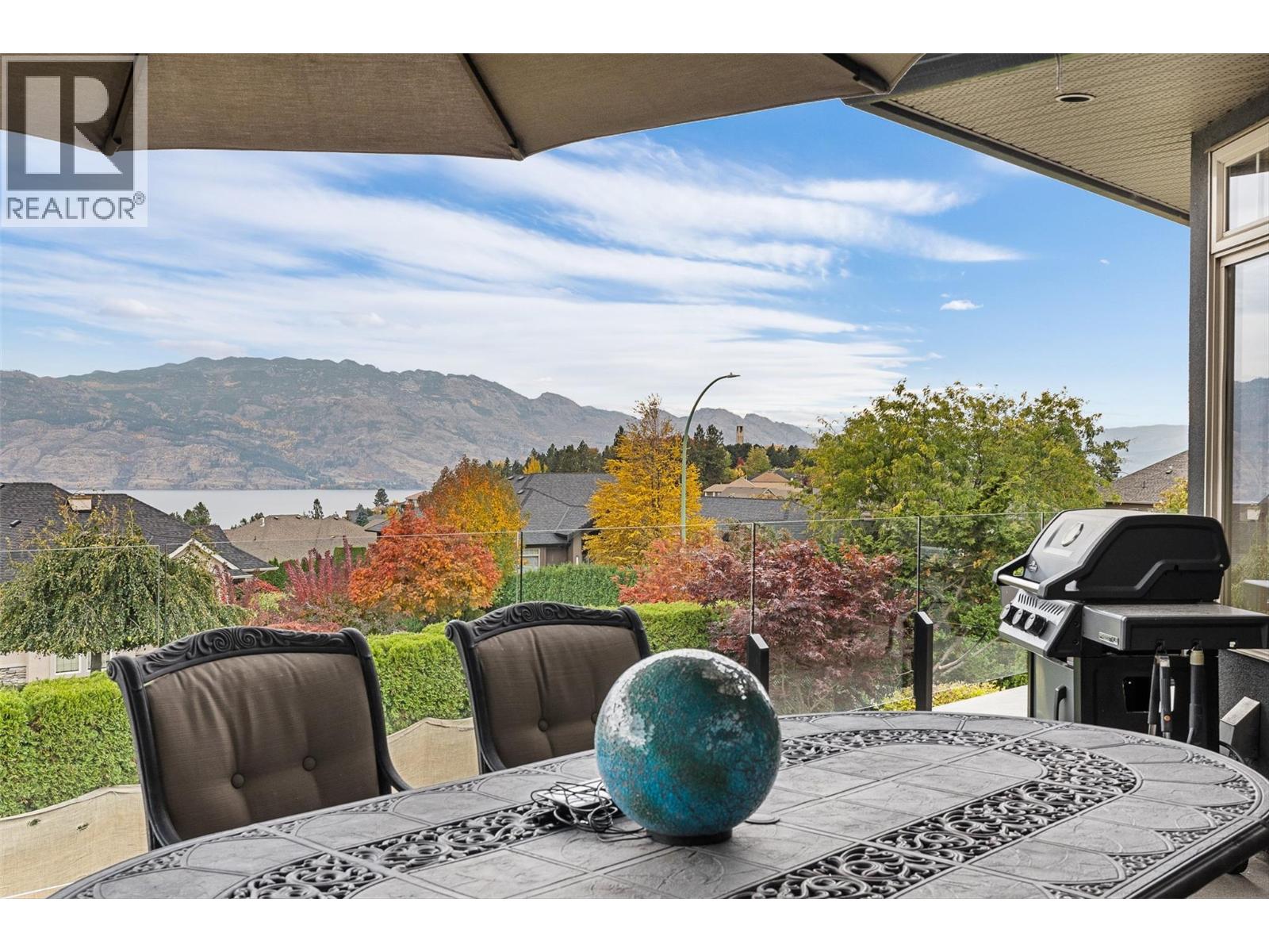  3373 Ridge Boulevard, West Kelowna