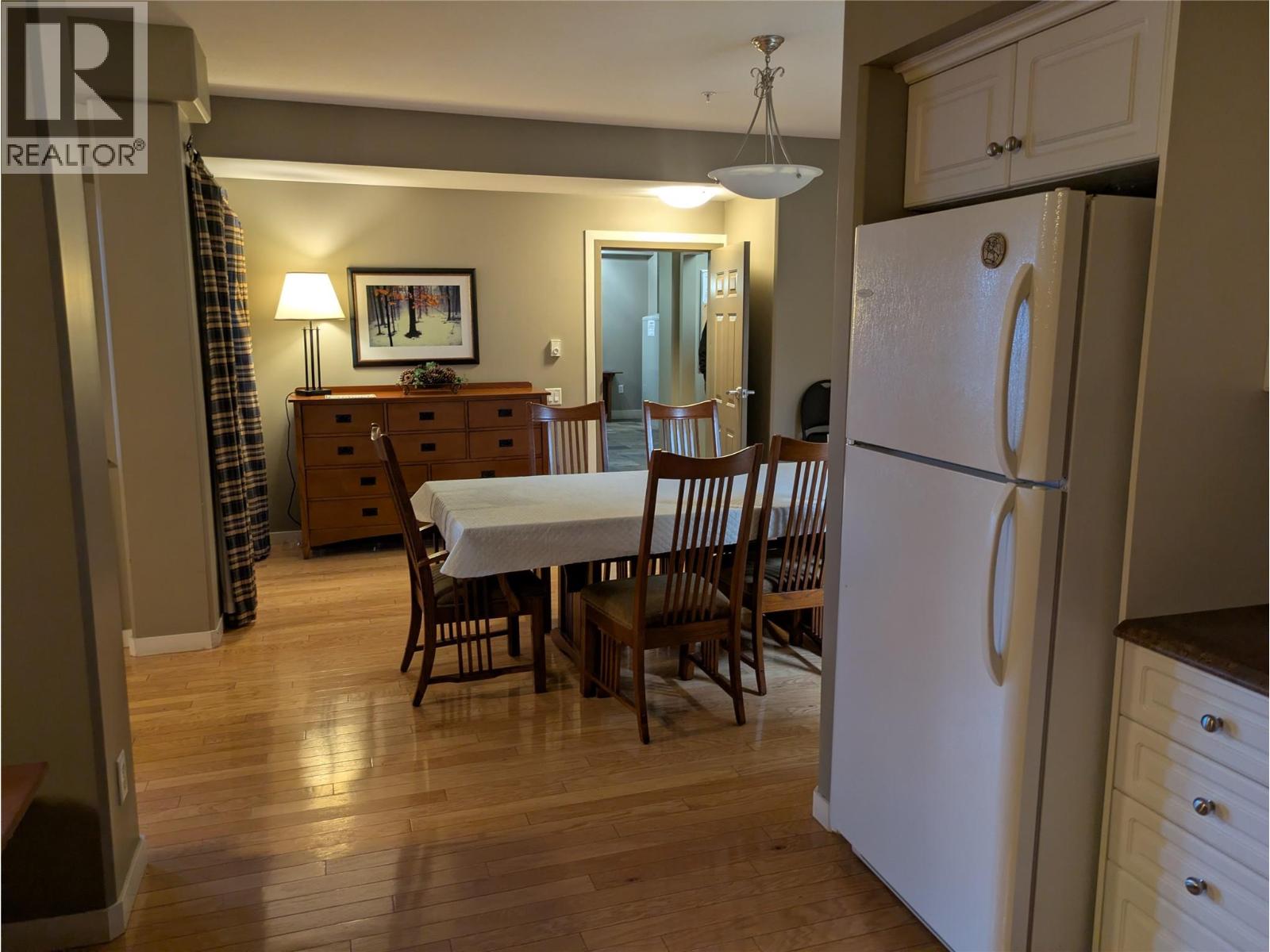 203 688 Lequime Road, Kelowna