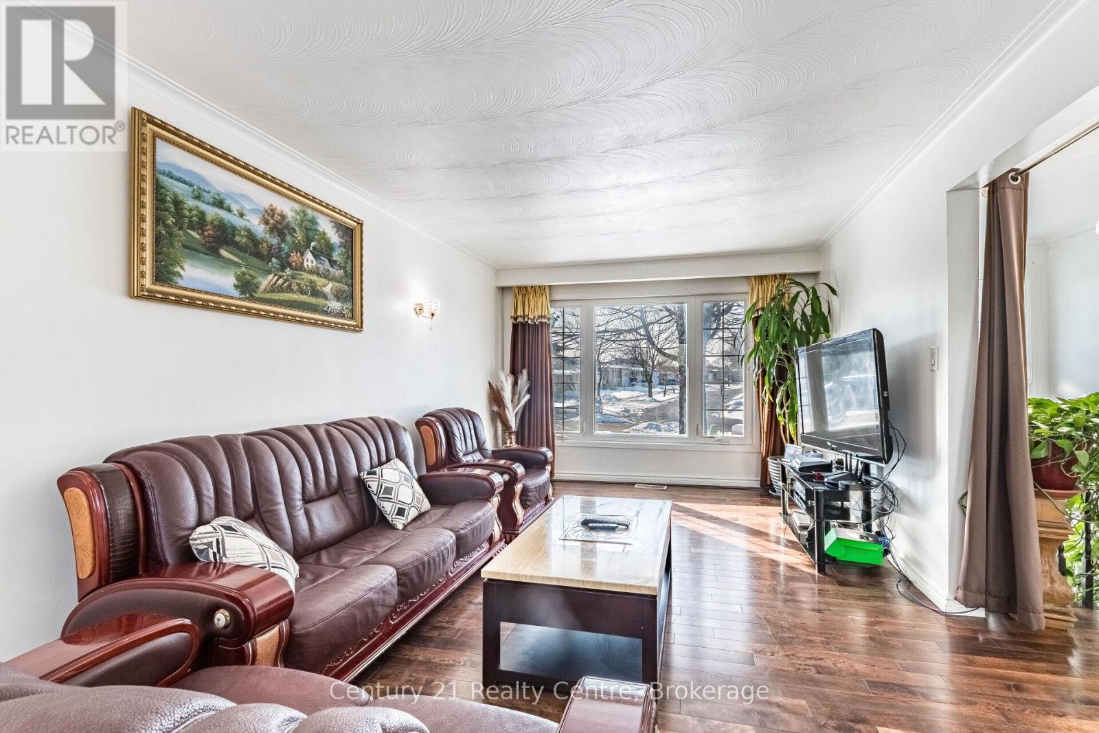 3800 WYEWOOD ROAD - 27