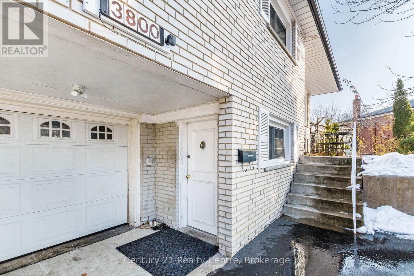 3800 WYEWOOD ROAD - 4
