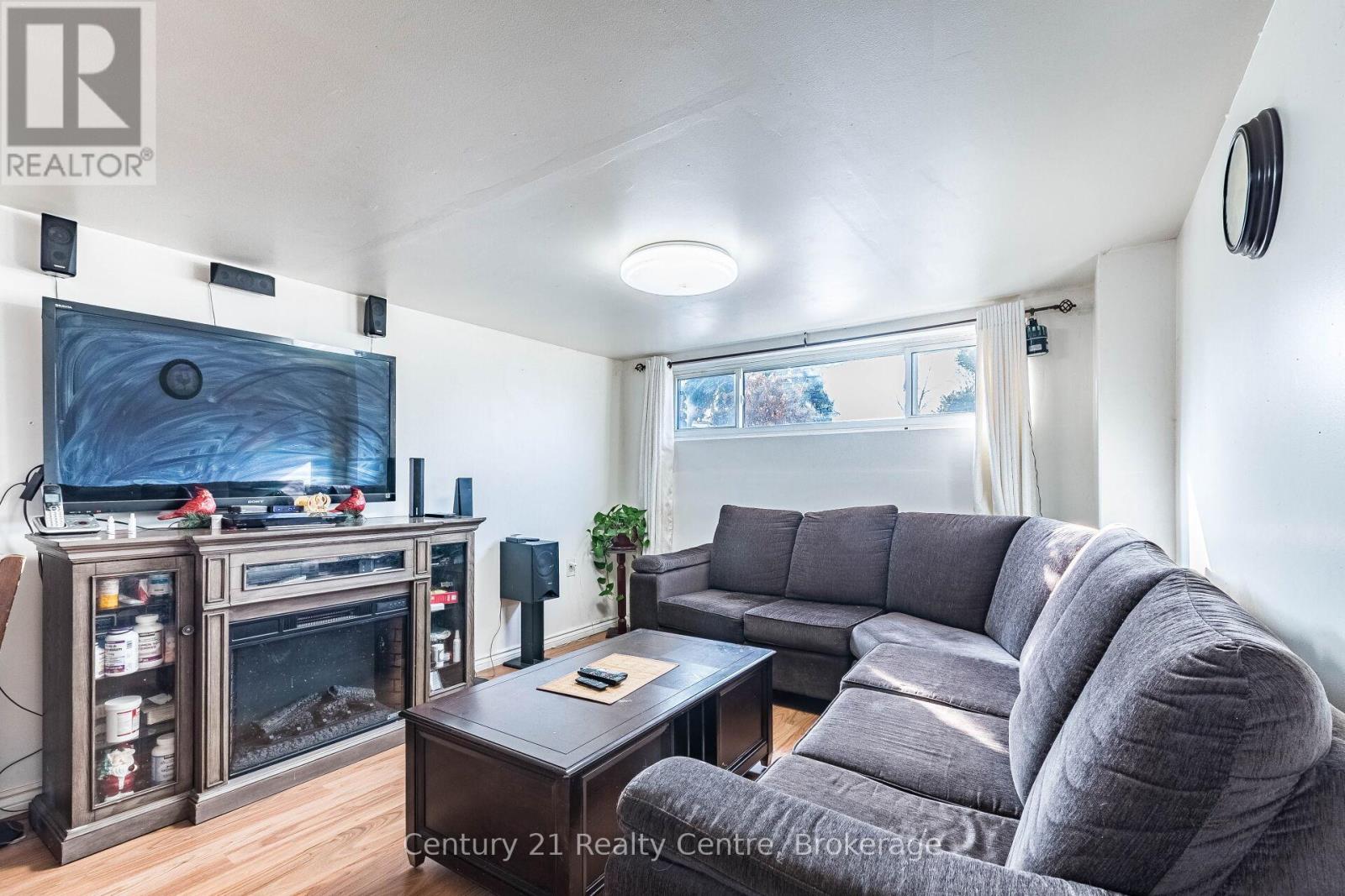 3800 WYEWOOD ROAD - 41