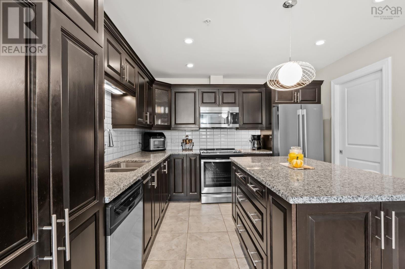 Property 20 of 50 of 103 89 Pebblecreek Crescent