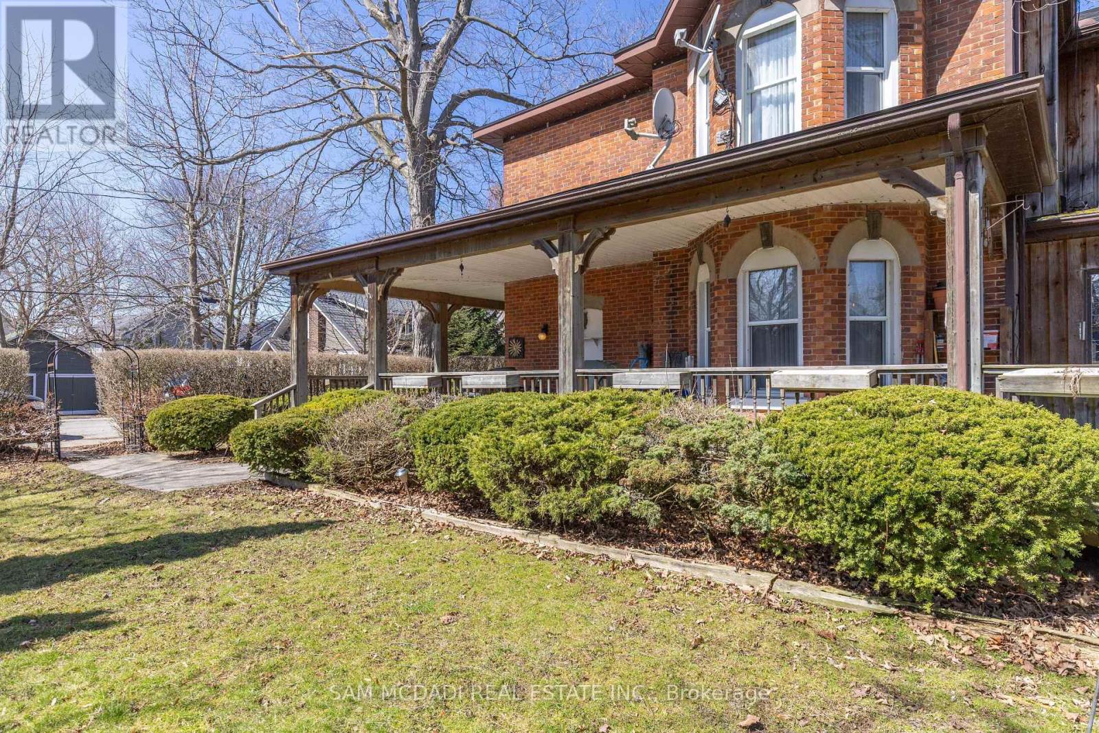 6 DRAYTON STREET - 3