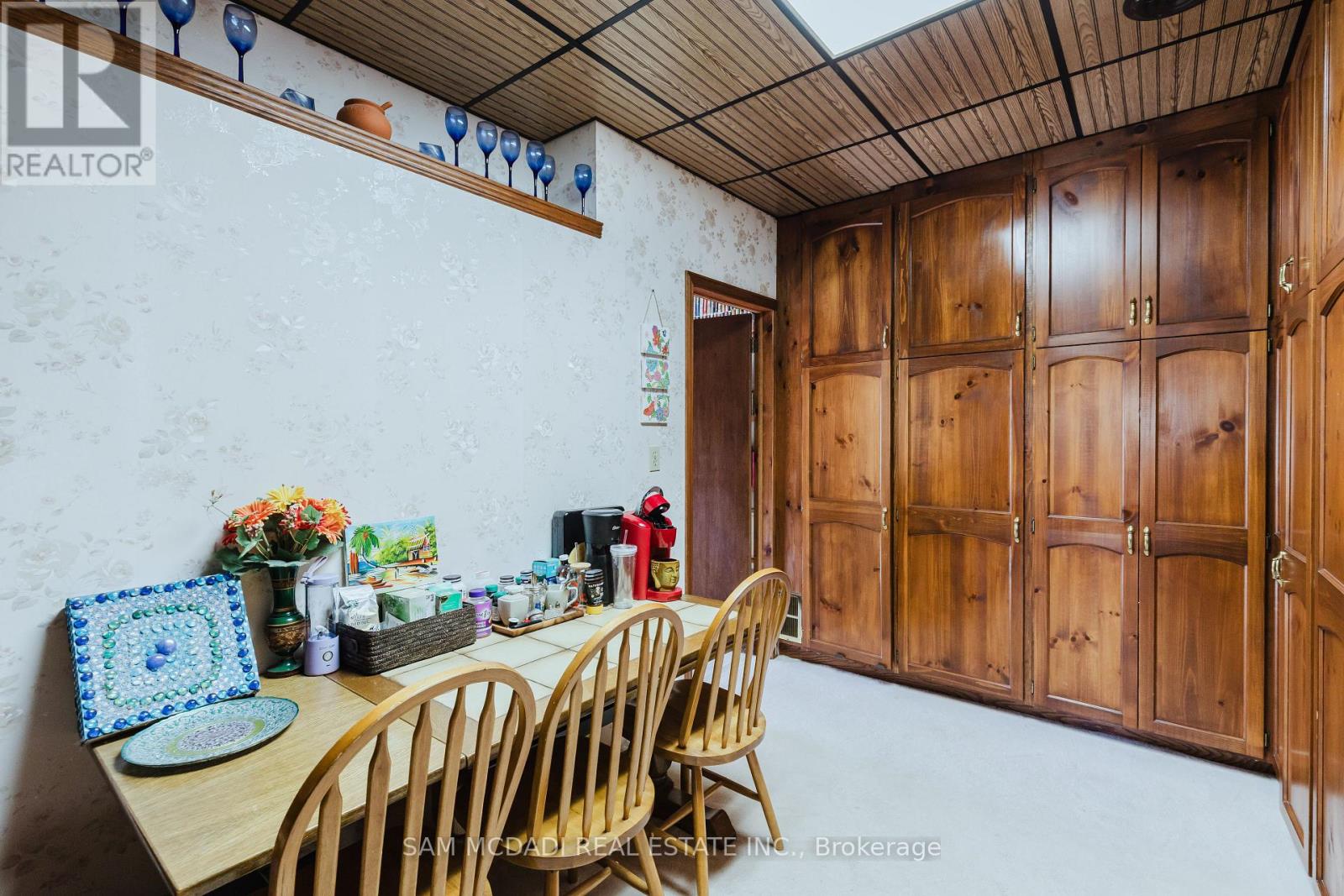 6 DRAYTON STREET - 34