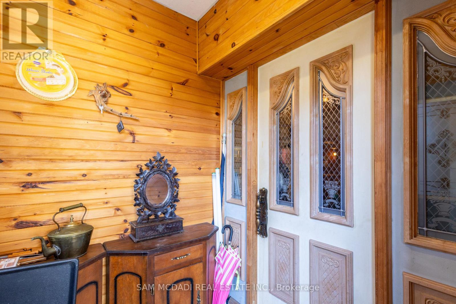 6 DRAYTON STREET - 6
