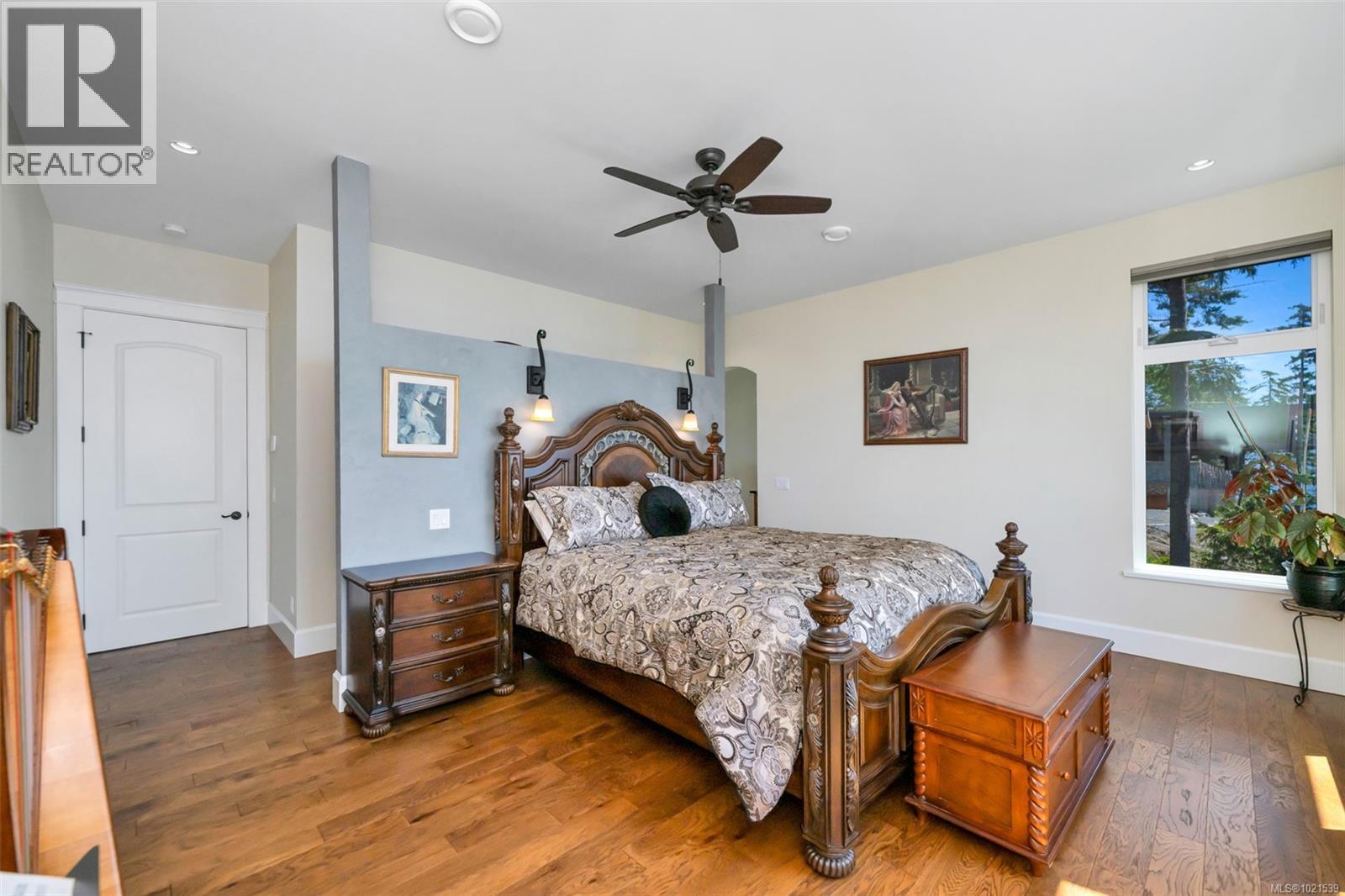 2476 Lighthouse Point Rd, Sooke