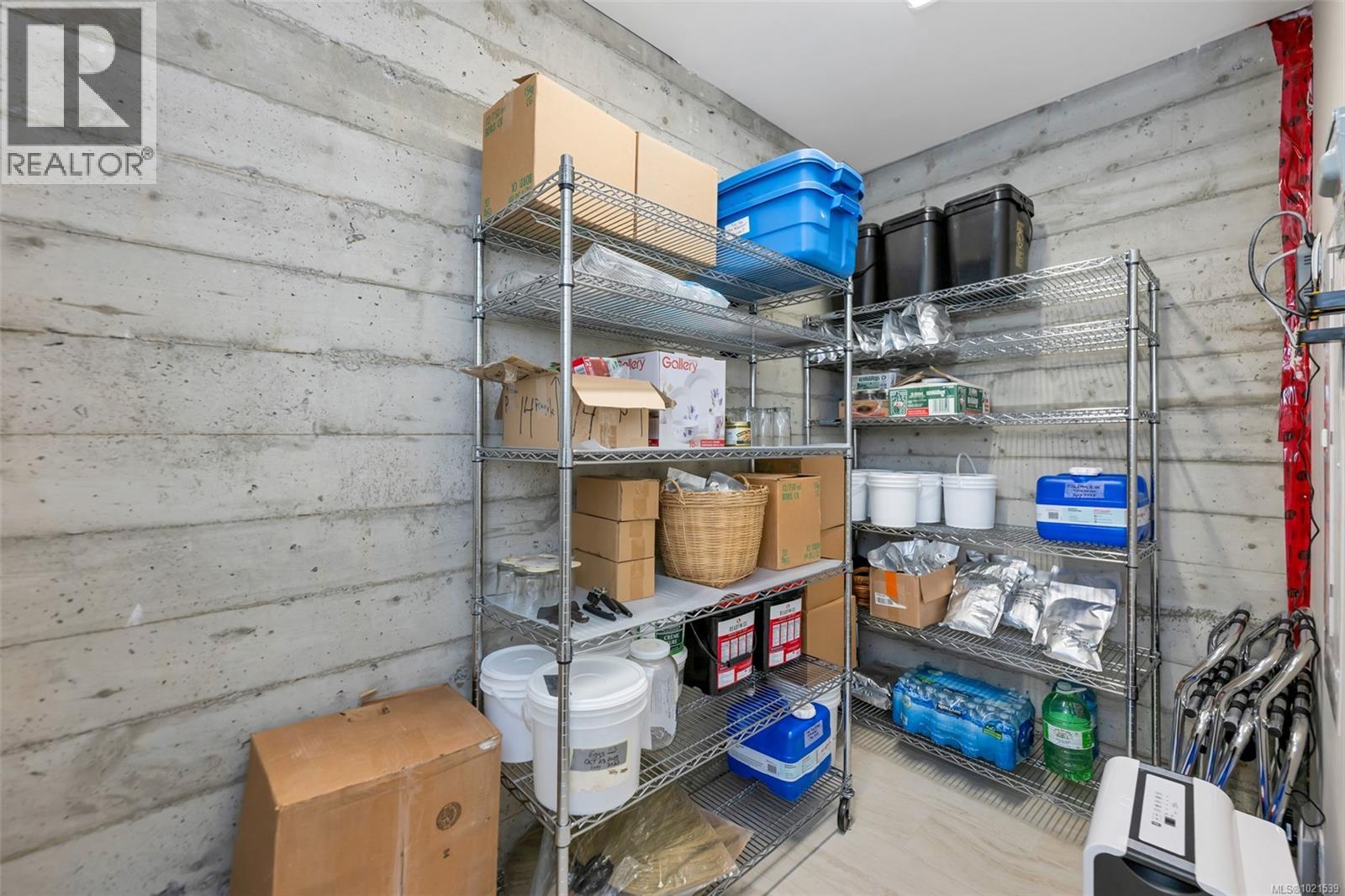 2476 Lighthouse Point Rd, Sooke