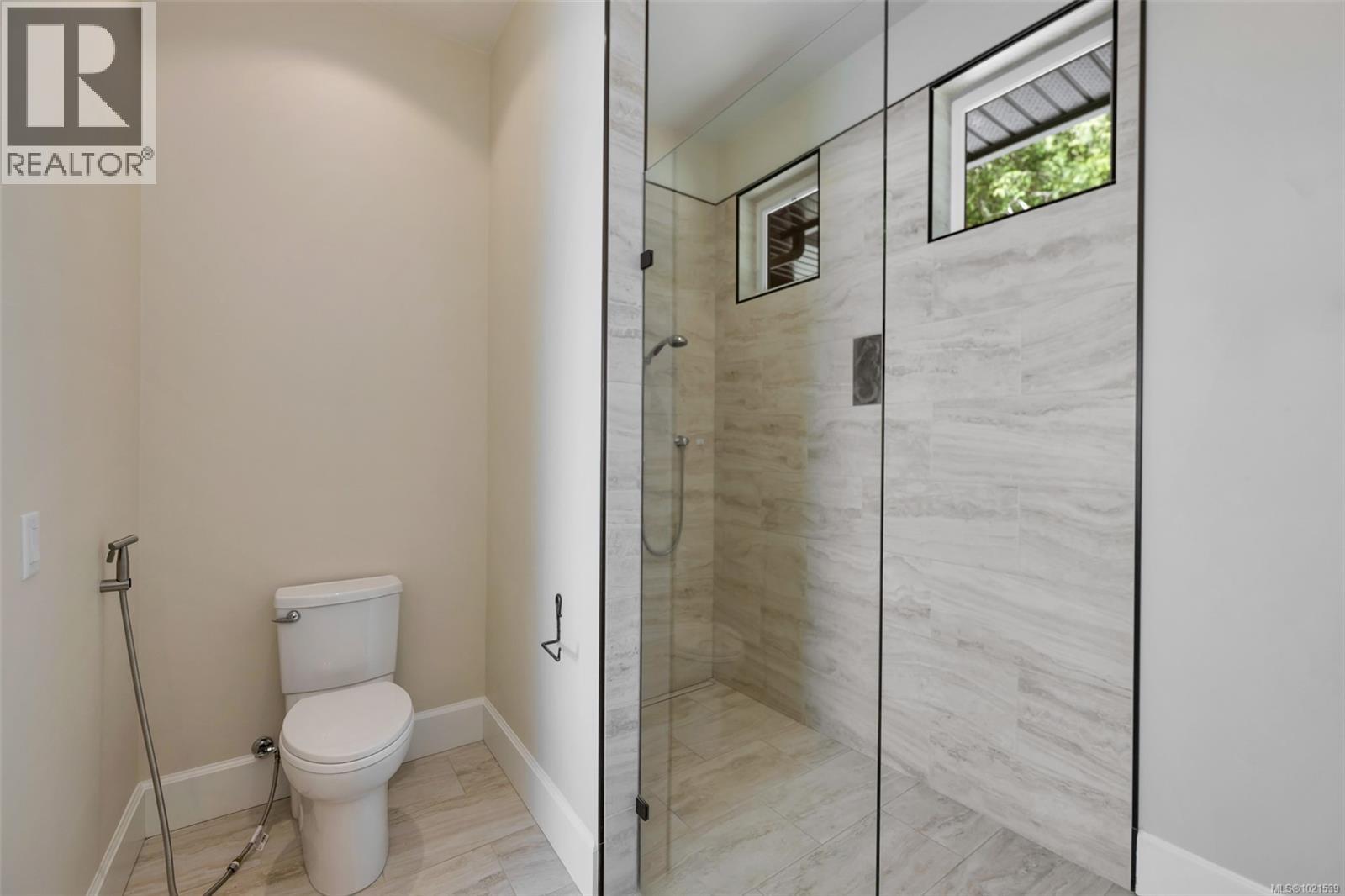 2476 Lighthouse Point Rd, Sooke