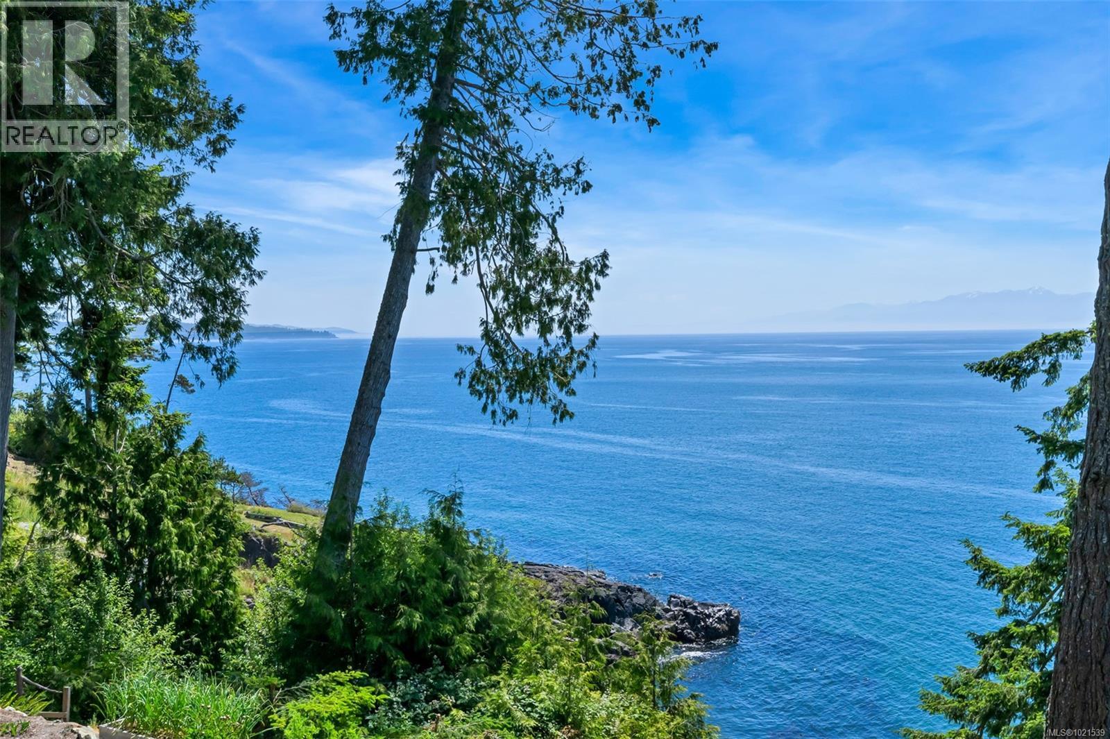 2476 Lighthouse Point Rd, Sooke