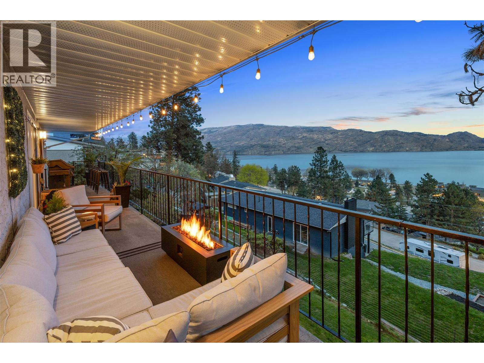  4239 4th Avenue, Peachland