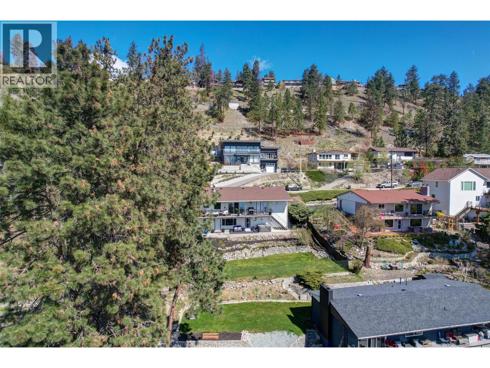  4239 4th Avenue, Peachland