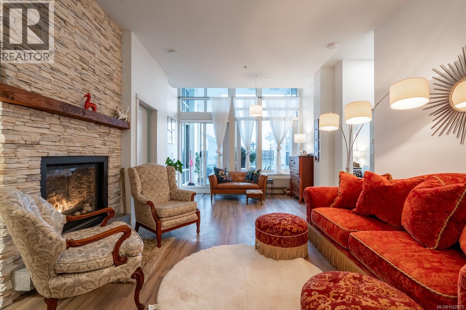 110 38 Front St, Nanaimo