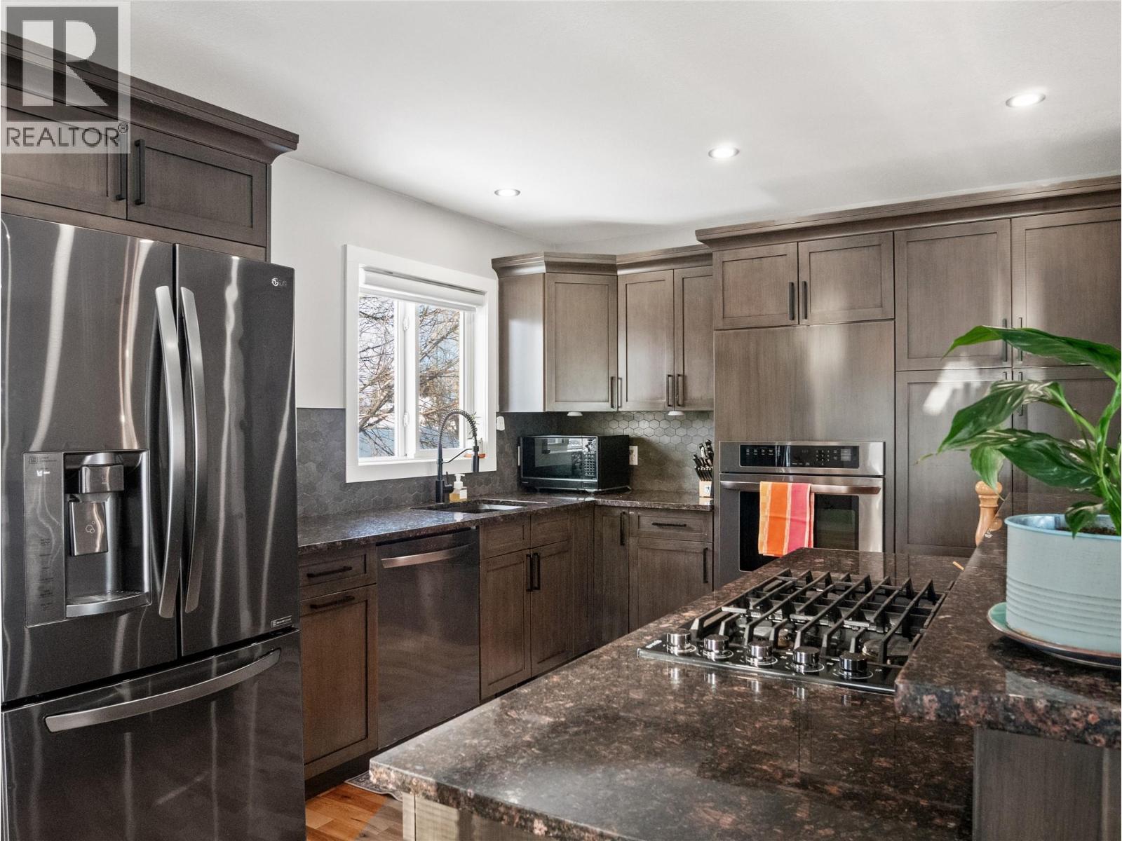 1500 105 Avenue, Dawson Creek