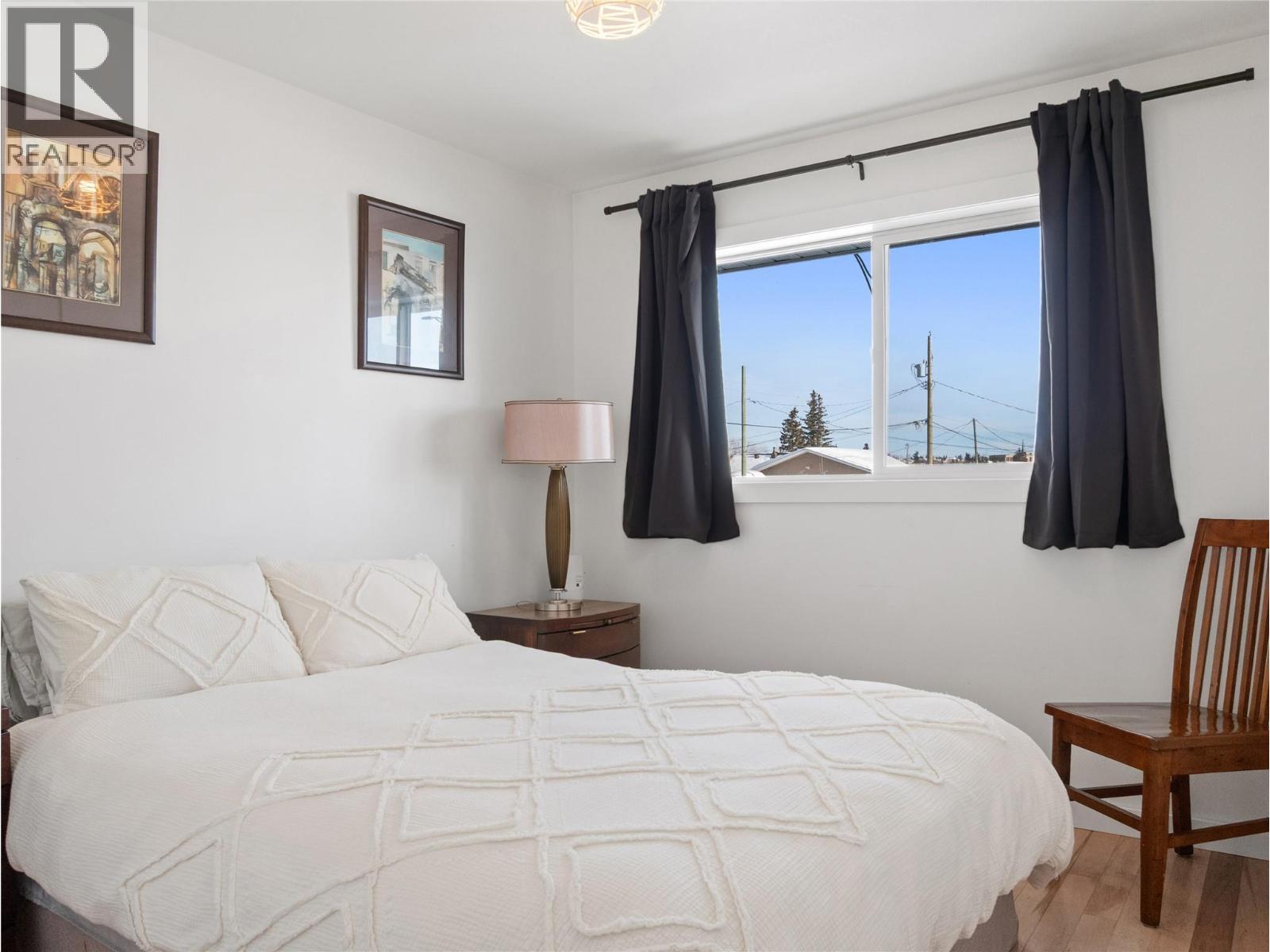 1500 105 Avenue, Dawson Creek