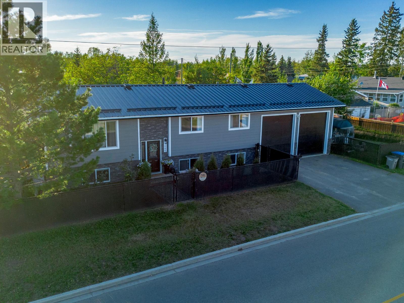 1500 105 Avenue, Dawson Creek