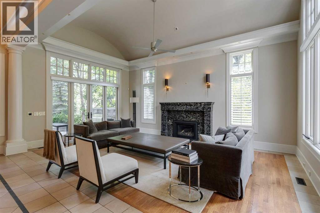 Single Family House for Sale in  Montcalm Crescent SW Upper Mount Royal Calgary 