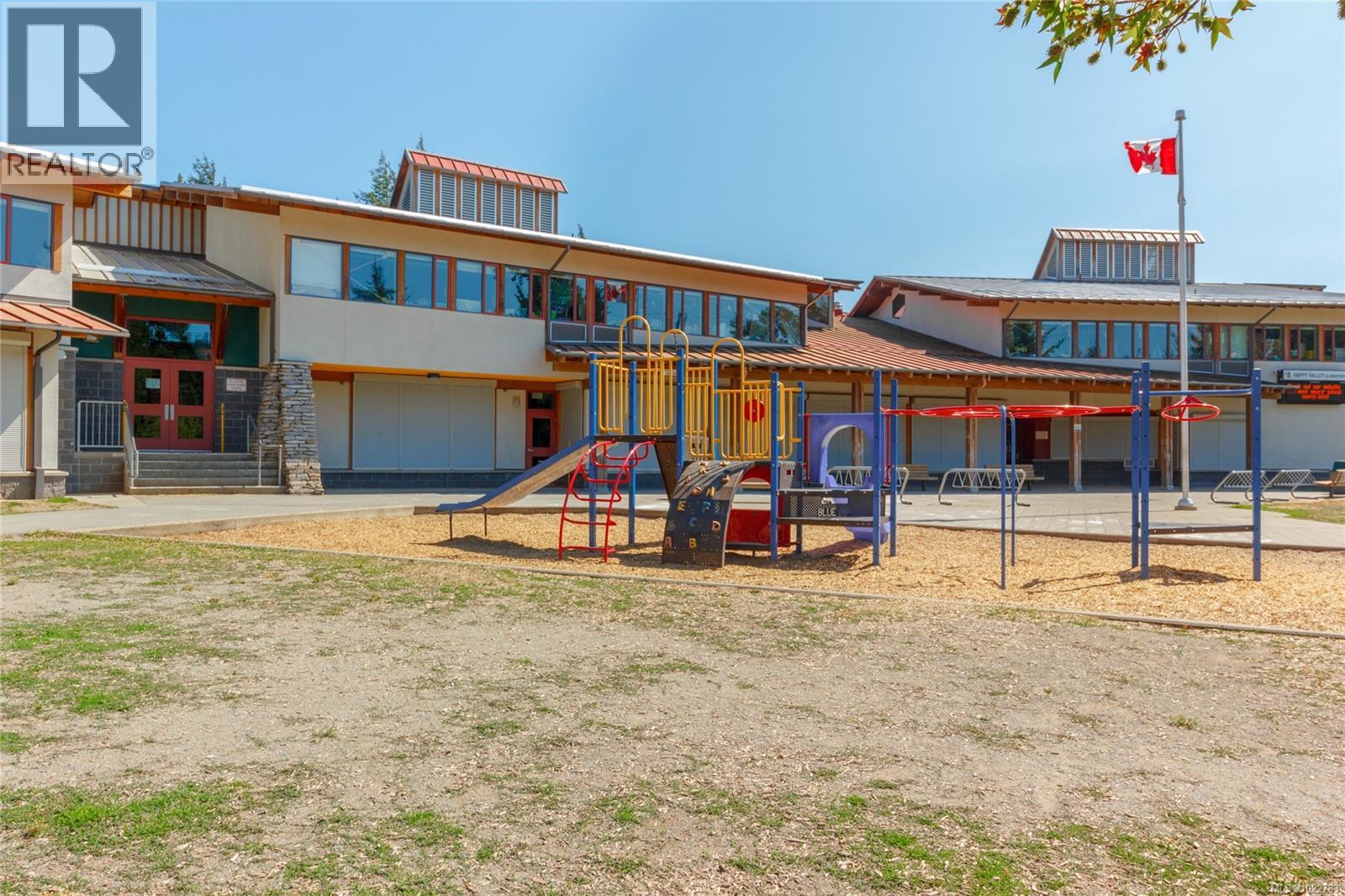 1207 3351 Luxton Road, Langford