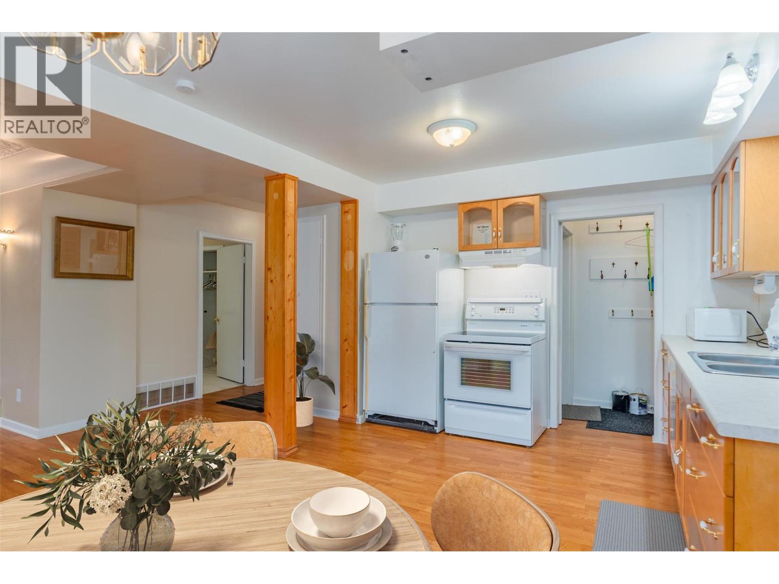 3404 4th Avenue, Castlegar