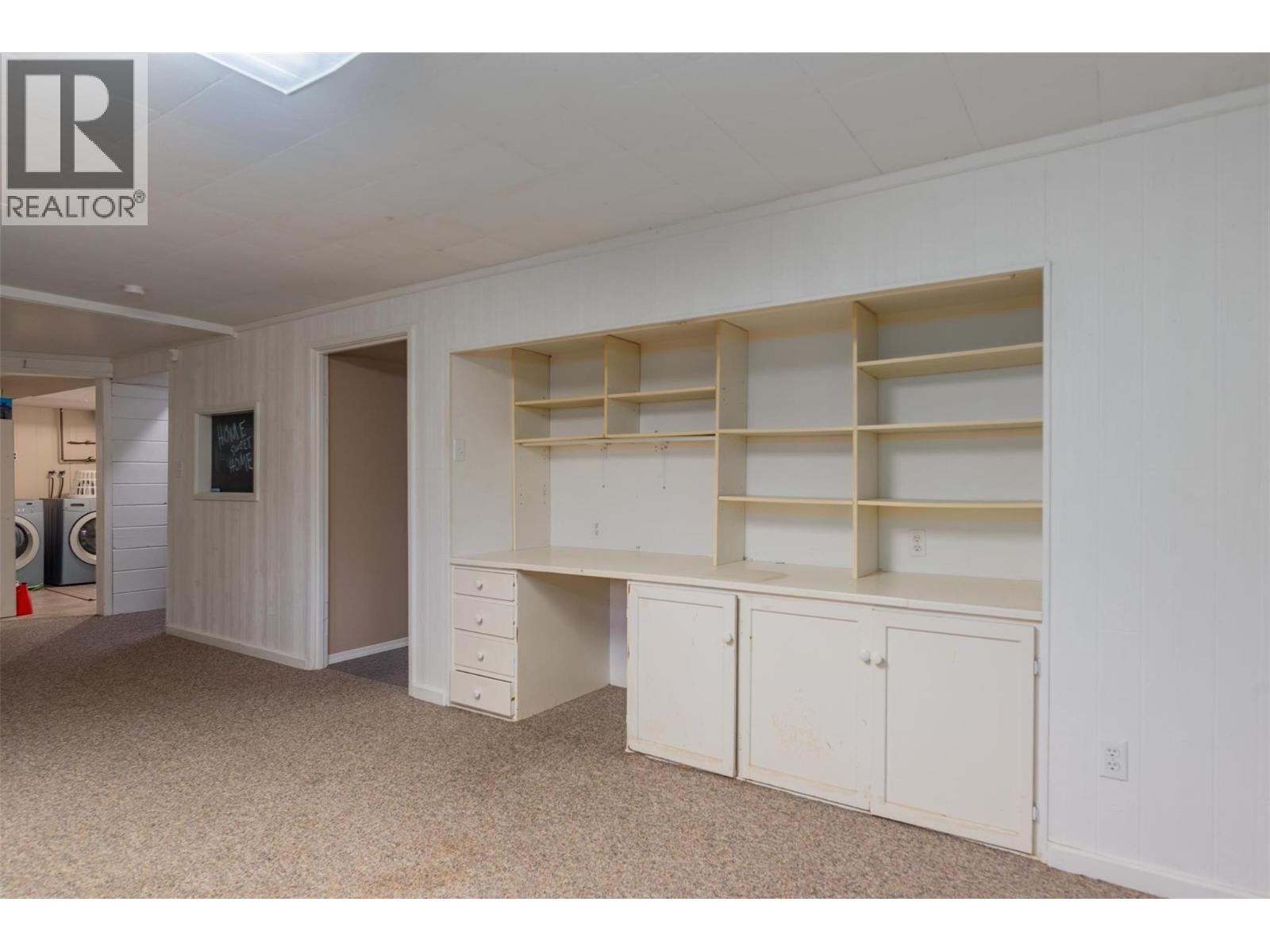 3404 4th Avenue, Castlegar