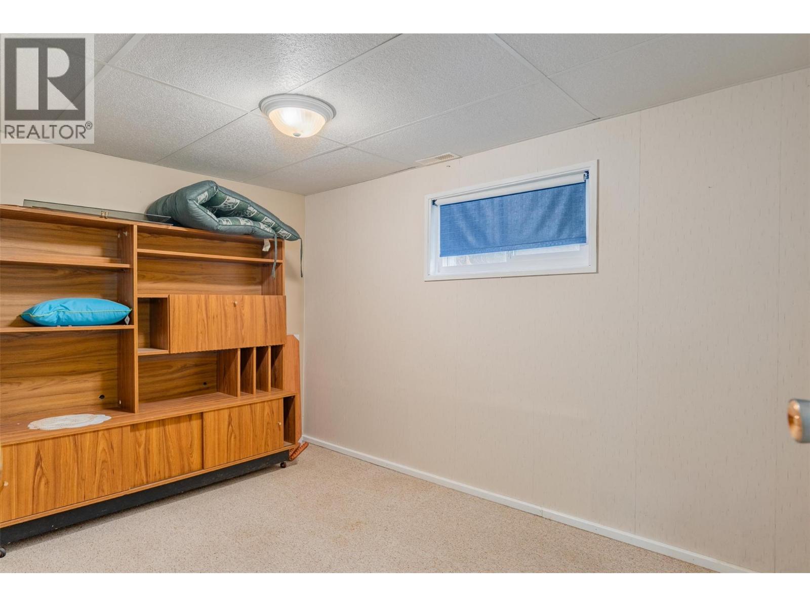 3404 4th Avenue, Castlegar