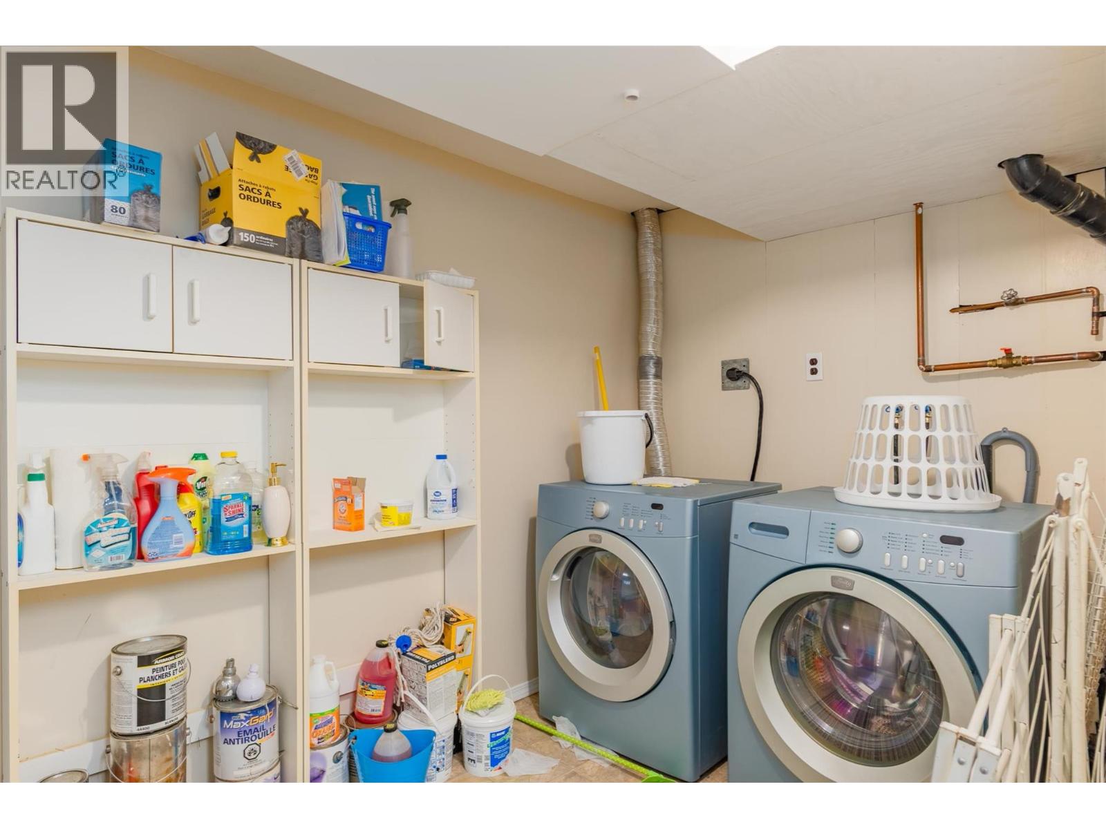 3404 4th Avenue, Castlegar