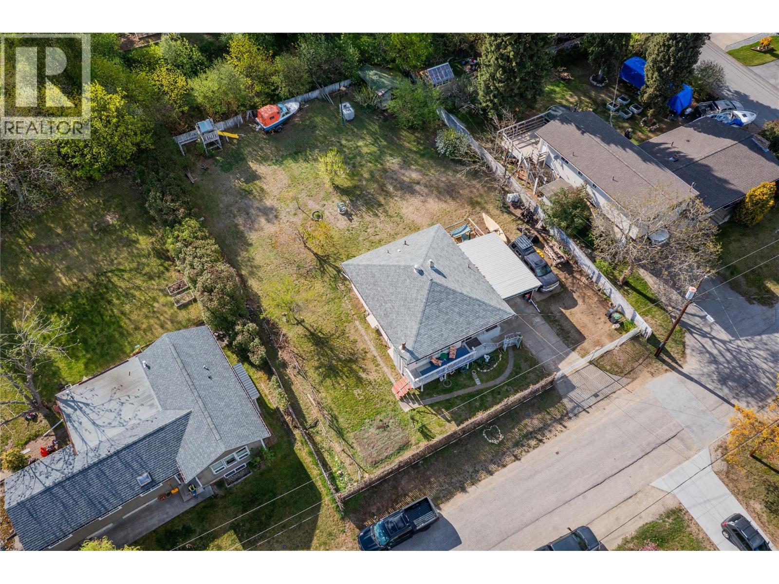 3404 4th Avenue, Castlegar