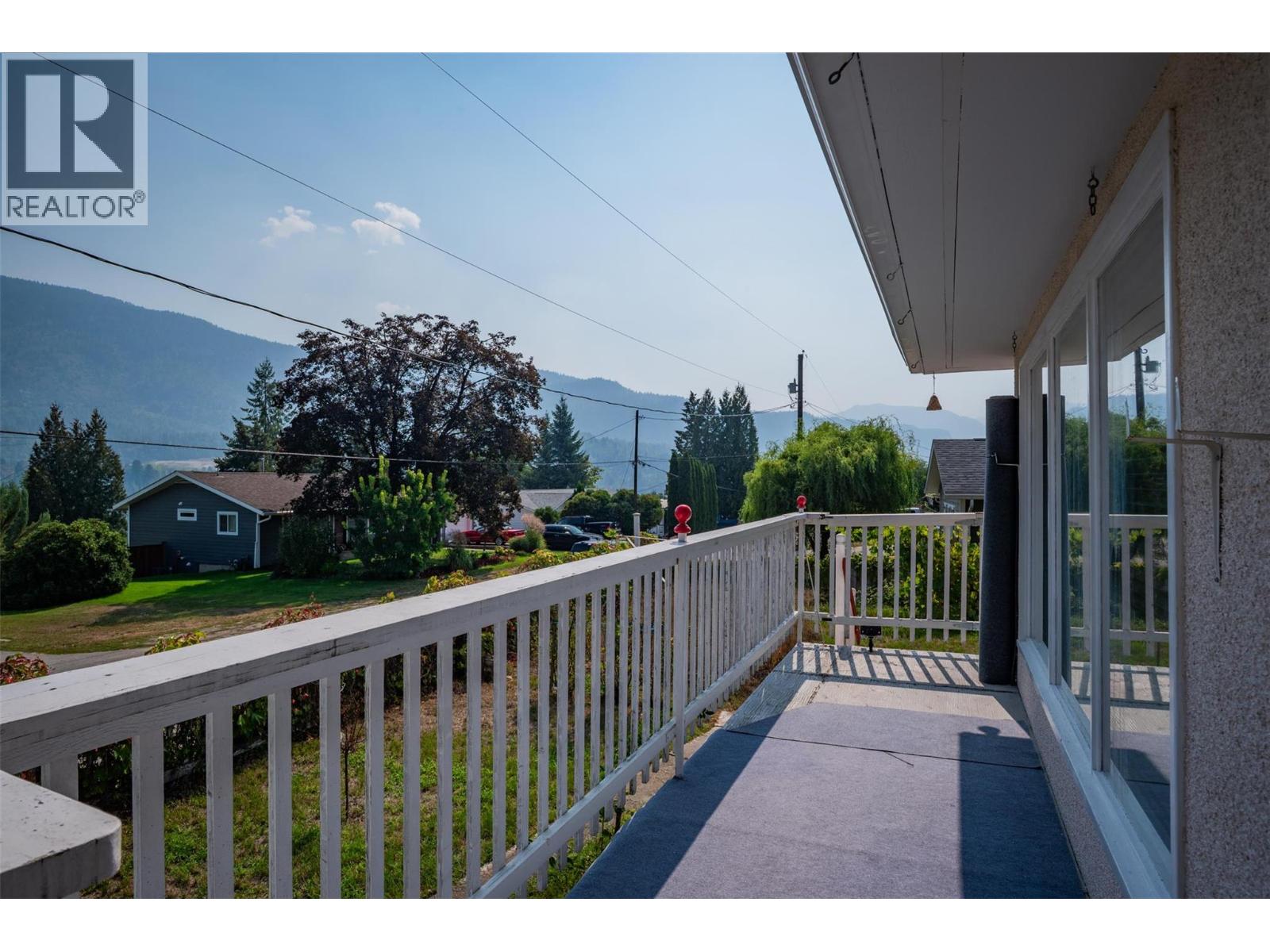 3404 4th Avenue, Castlegar