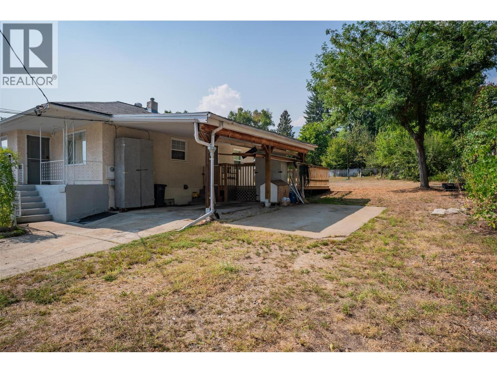 3404 4th Avenue, Castlegar