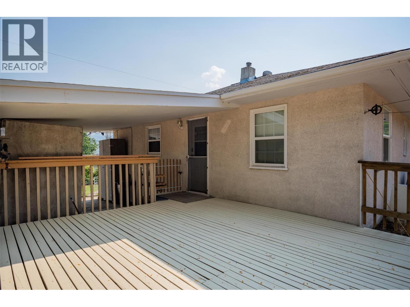 3404 4th Avenue, Castlegar