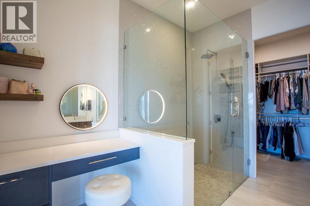 632 Hart Place, Vernon