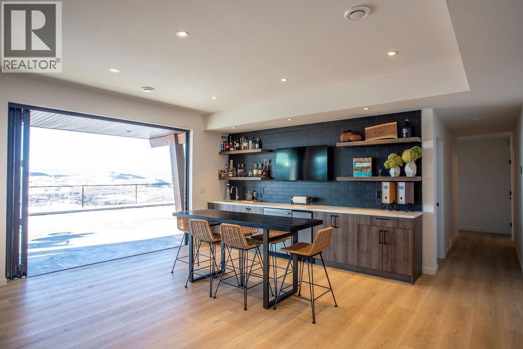 632 Hart Place, Vernon