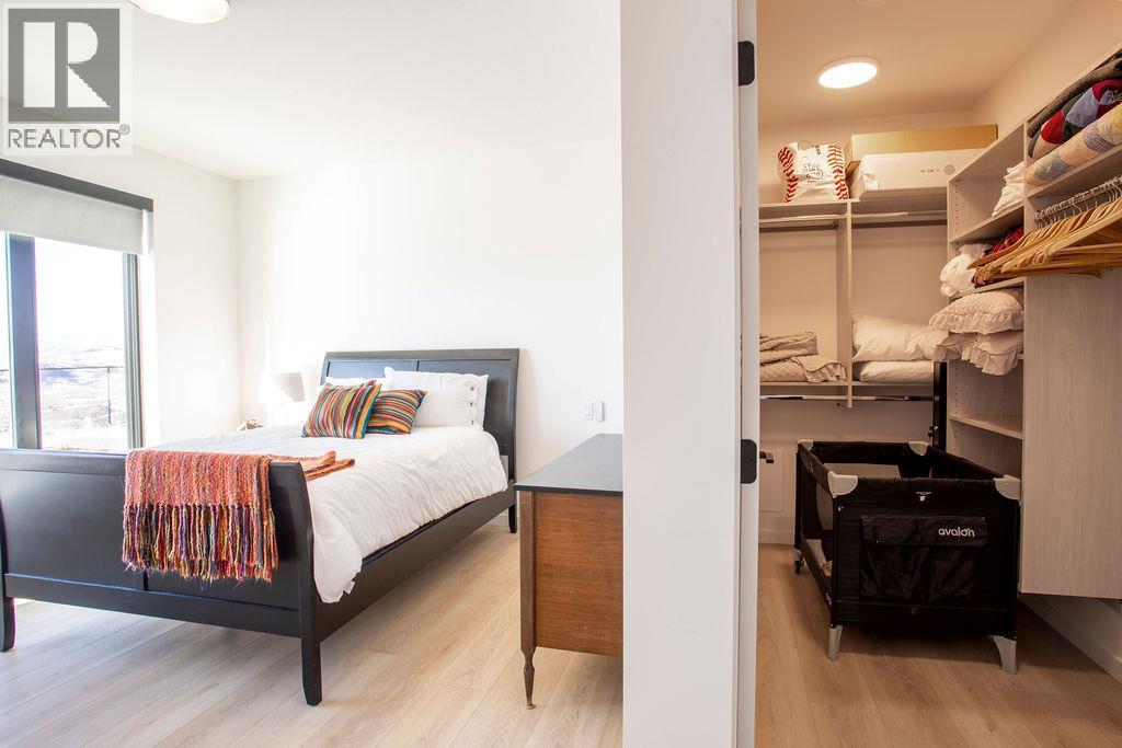 632 Hart Place, Vernon