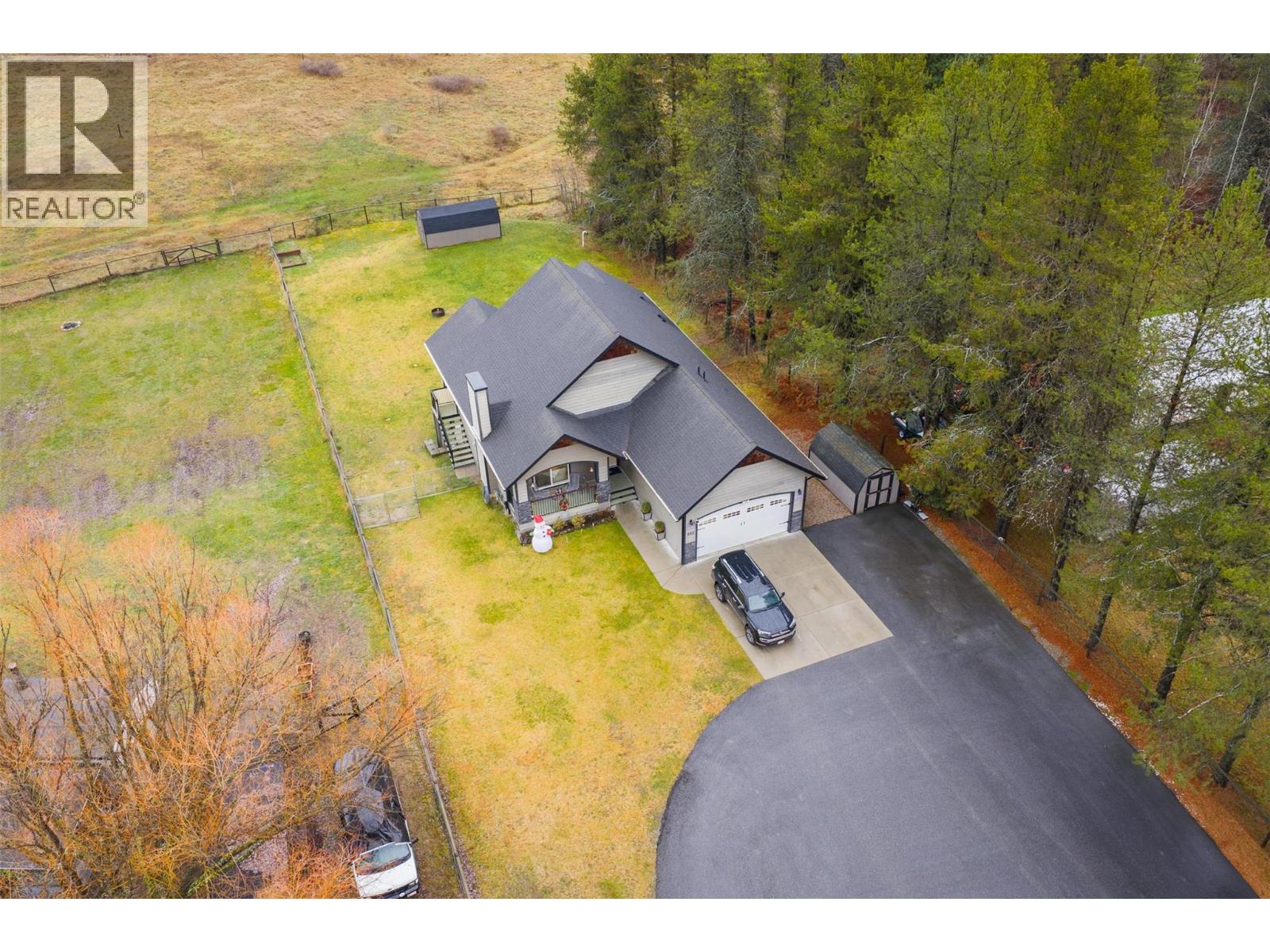 892 Waterloo Road, Castlegar