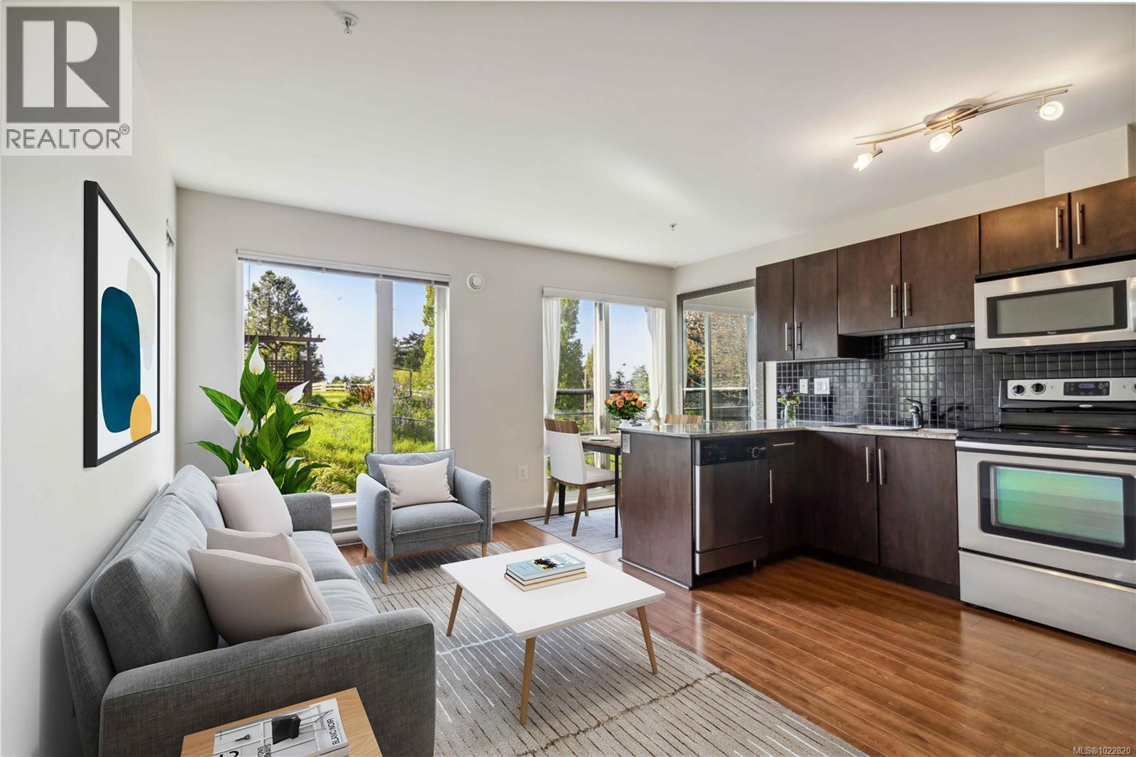 308 1405 Esquimalt Rd, Esquimalt