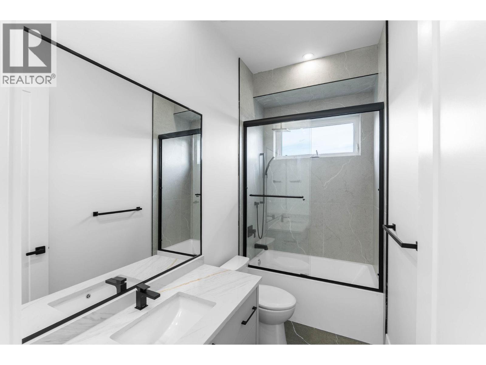  2095 Cortina Drive, Kelowna